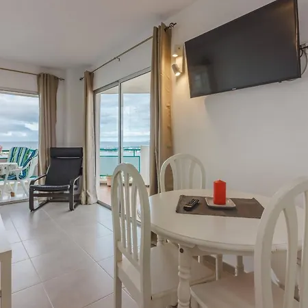 Comodoro 1a030 Los Cristianos (Tenerife)